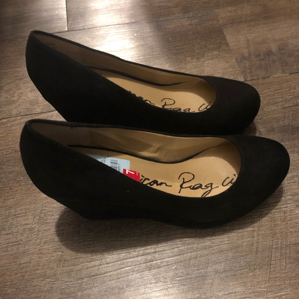 American Rag suede wedges